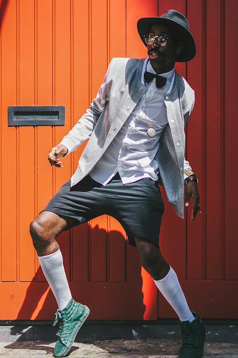 How to Style a Polo Shirt: 8 Outfits for Men