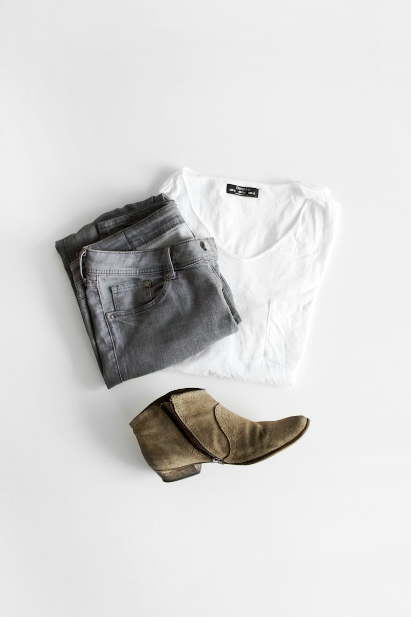 How to Style a Basic Tank Top: 10 Outfits